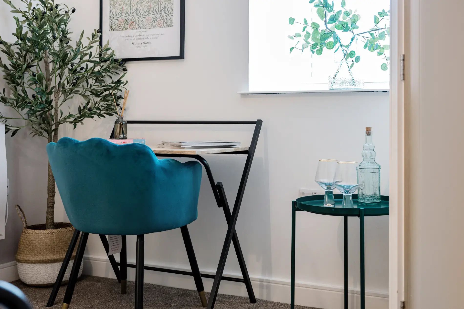 Boutique-homes-bawdlands-room-5c