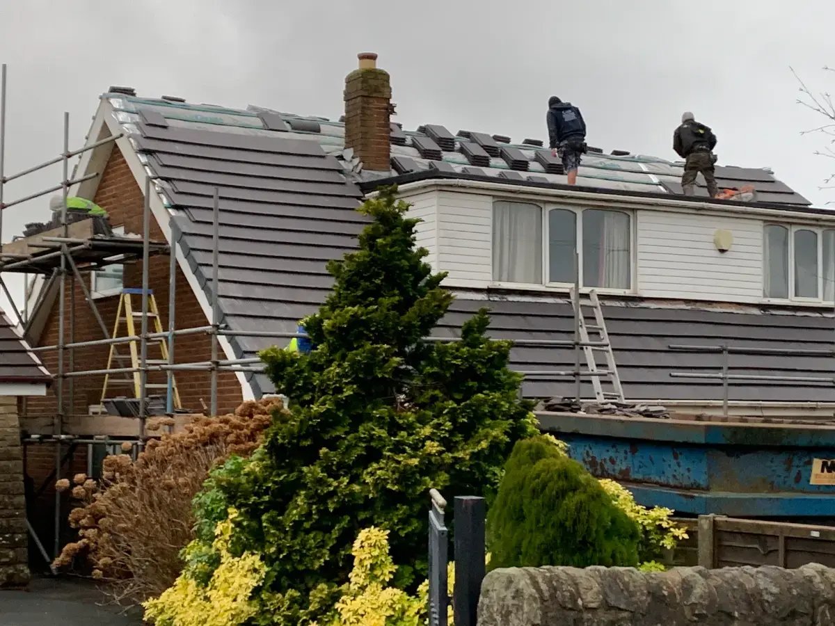 d-blackburn-contractors-team-at-work (2)