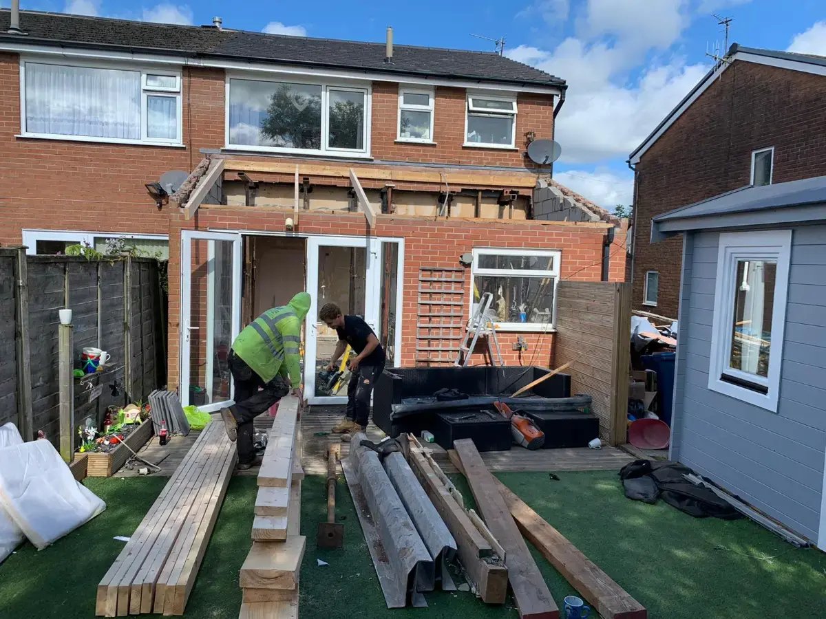 d-blackburn-contractors-team-at-work (29)