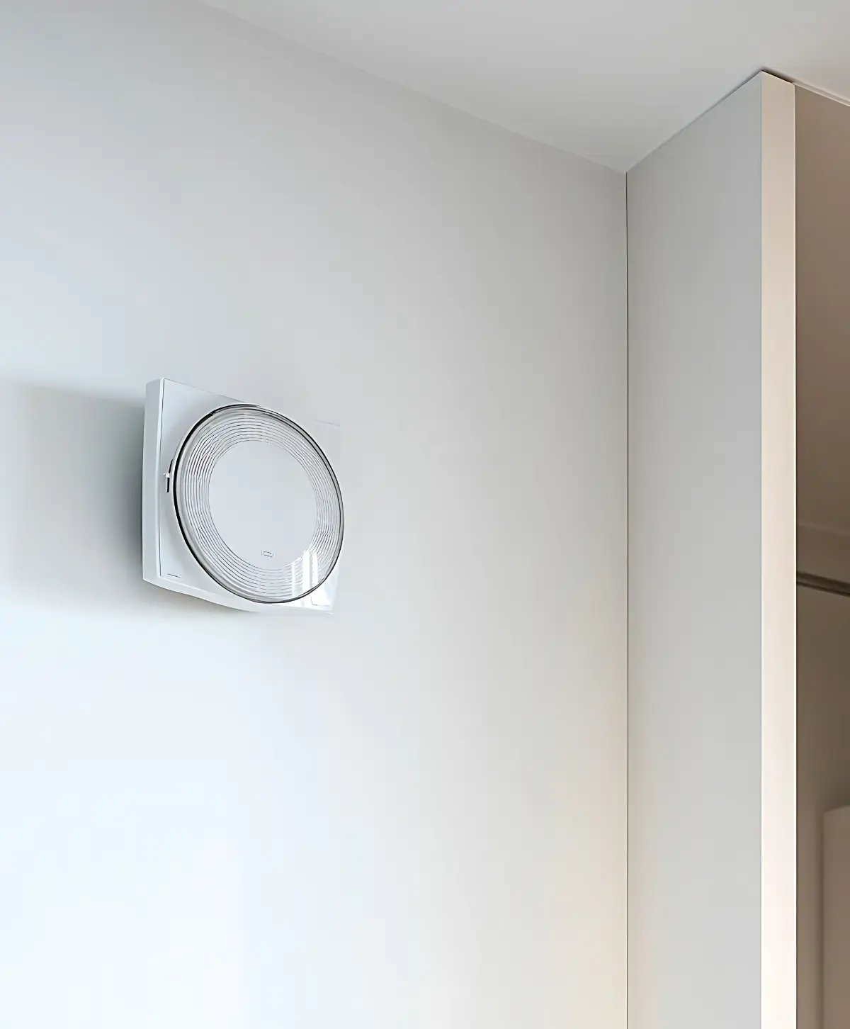 dbc-there-is-clock-wall-bathroom-with-toilet