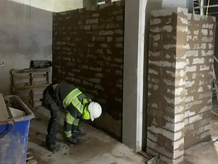 d-blackburn-contractors-leeds-becket-uni-26-1-1-1